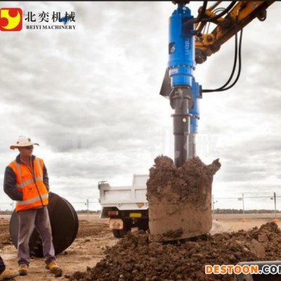 太阳能光伏发电系统地基桩用的挖掘机液压打桩机